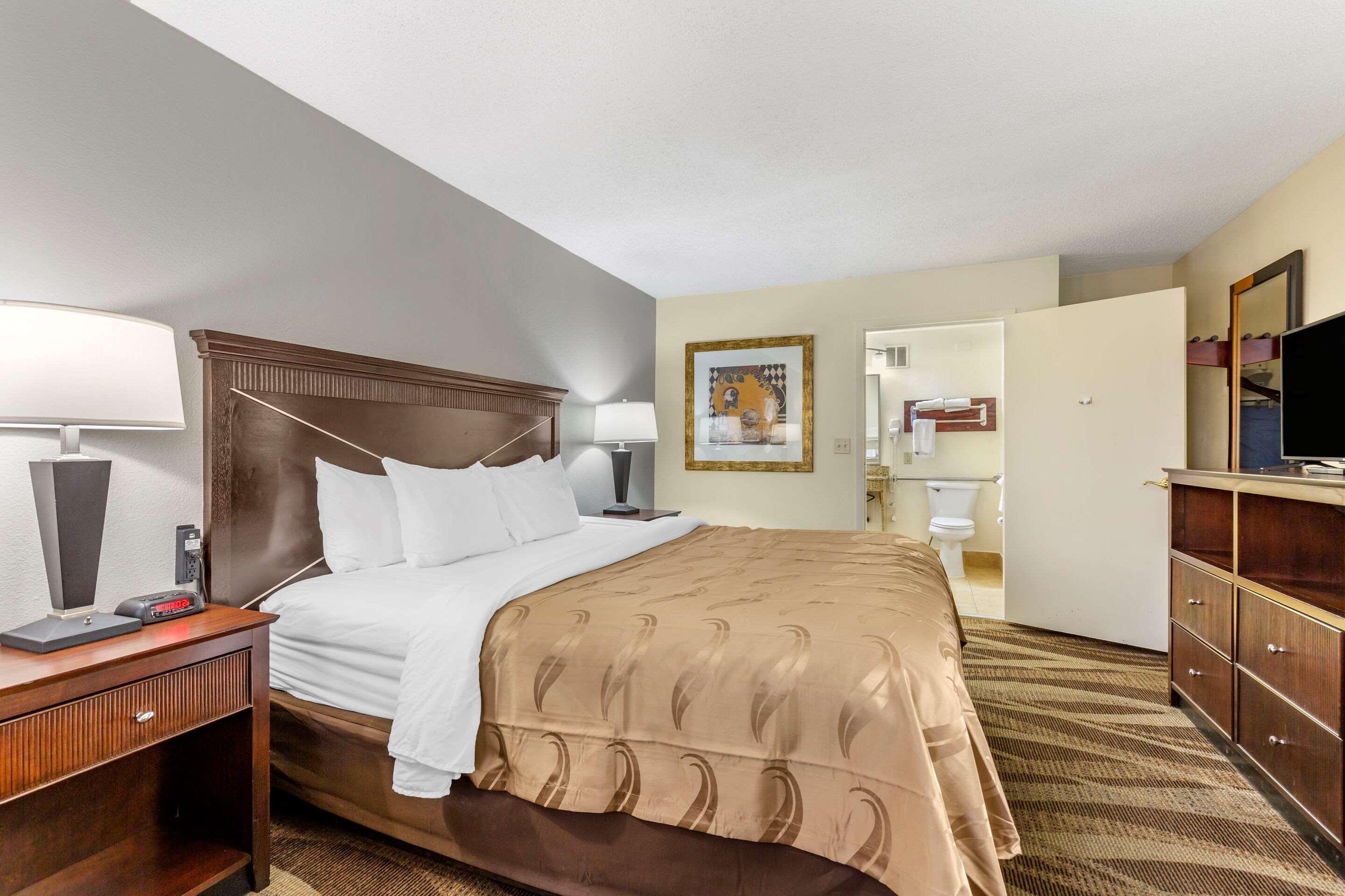 Quality Inn Windsor Mill Zewnętrze zdjęcie
