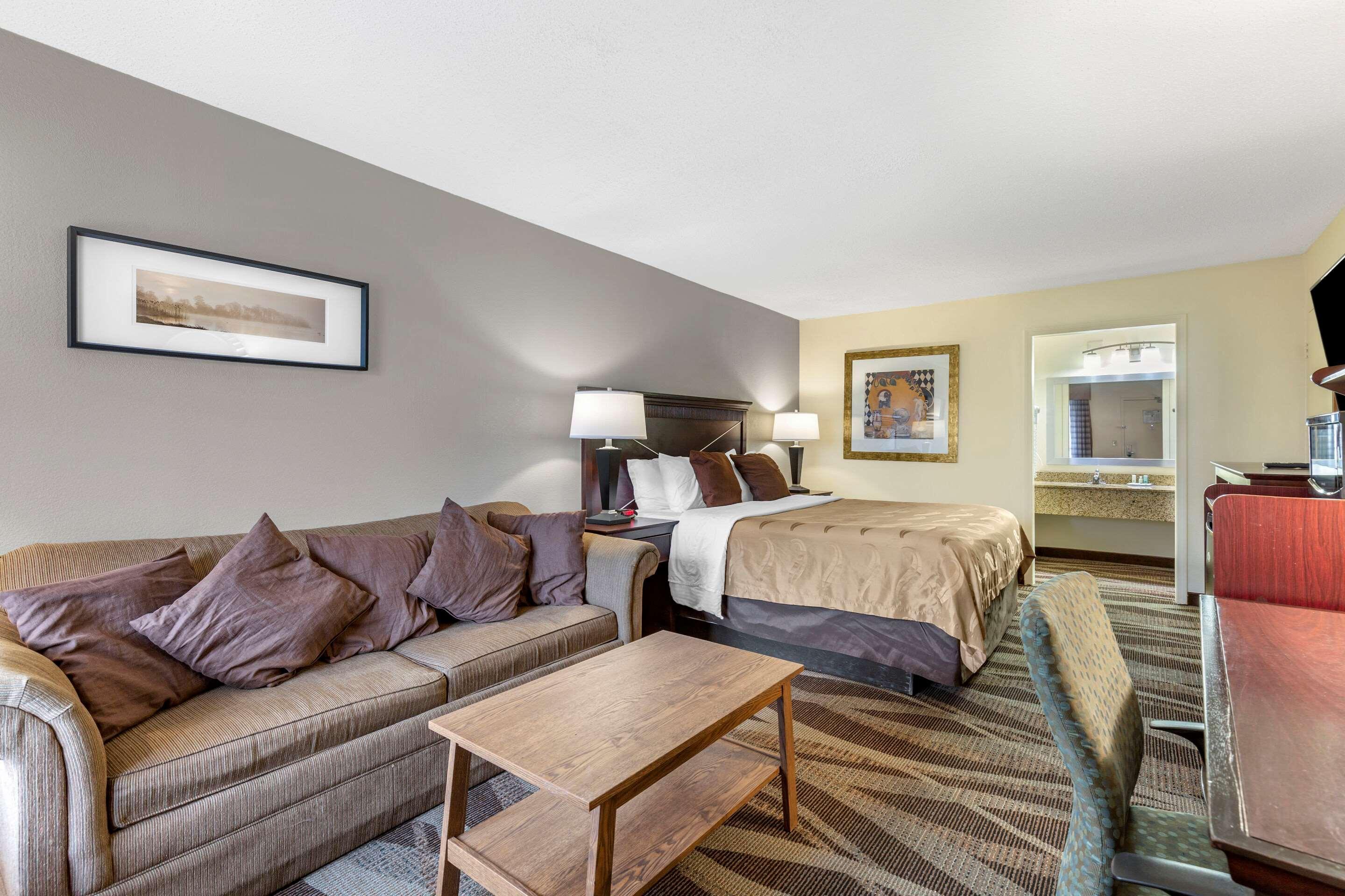Quality Inn Windsor Mill Zewnętrze zdjęcie