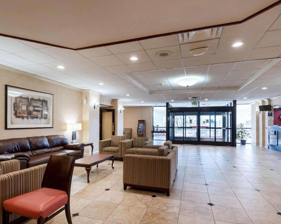 Quality Inn Windsor Mill Zewnętrze zdjęcie
