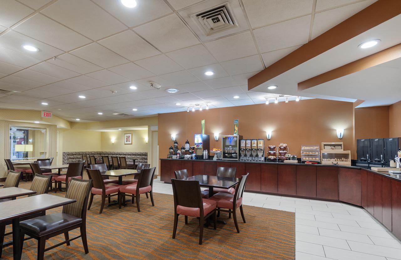 Quality Inn Windsor Mill Zewnętrze zdjęcie