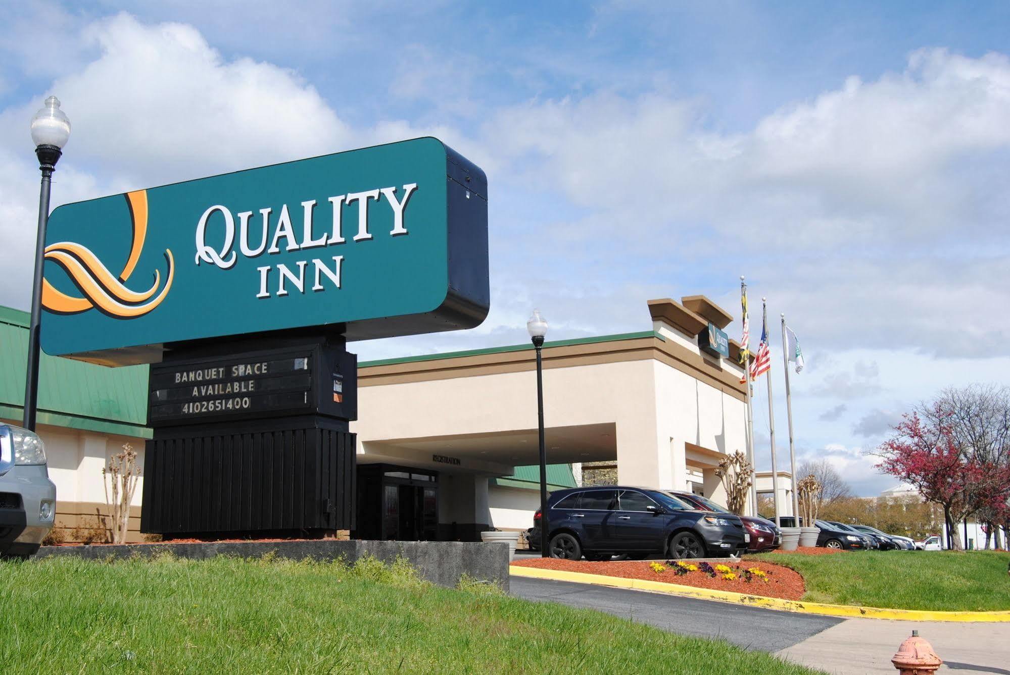 Quality Inn Windsor Mill Zewnętrze zdjęcie