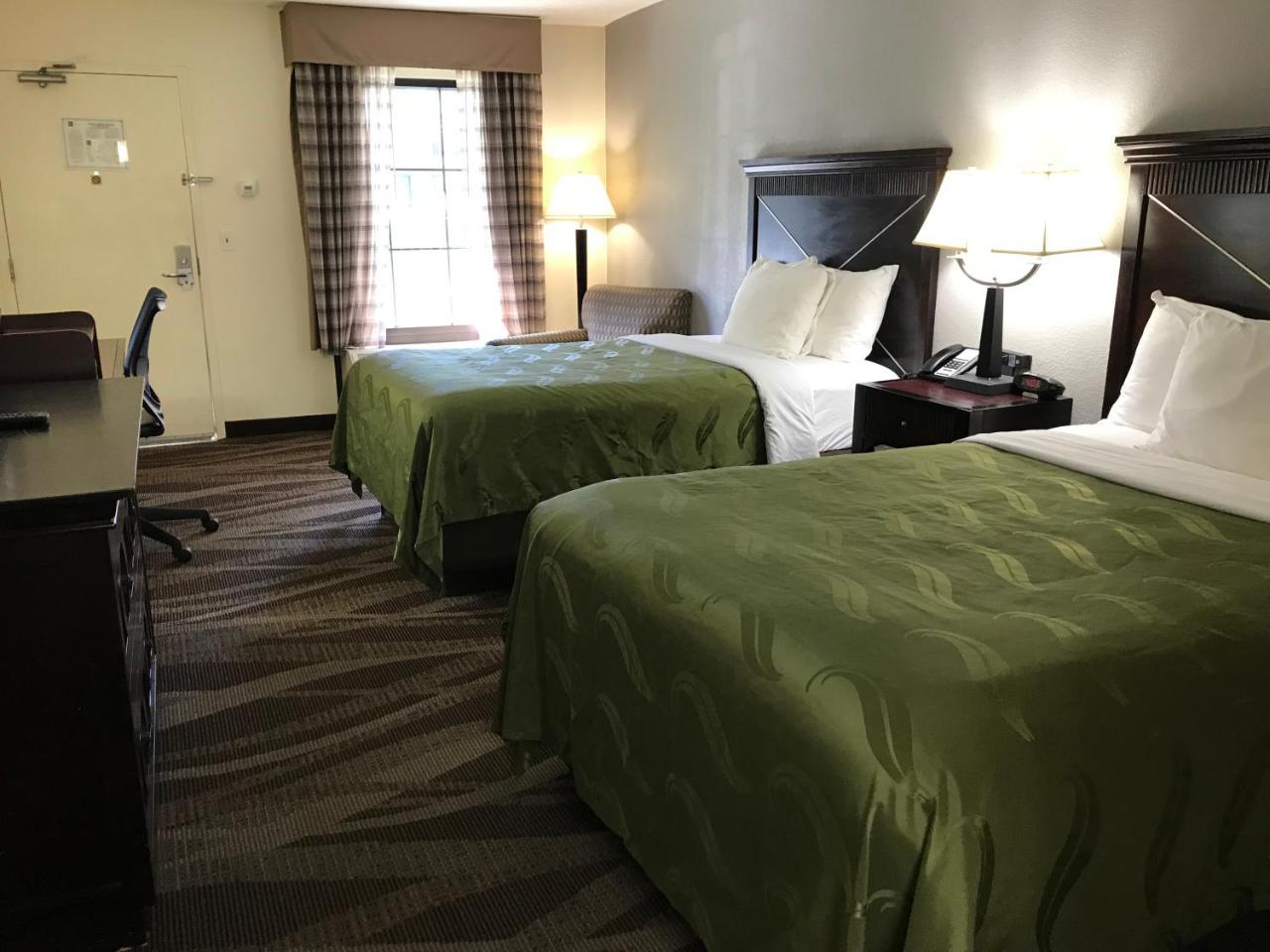 Quality Inn Windsor Mill Zewnętrze zdjęcie